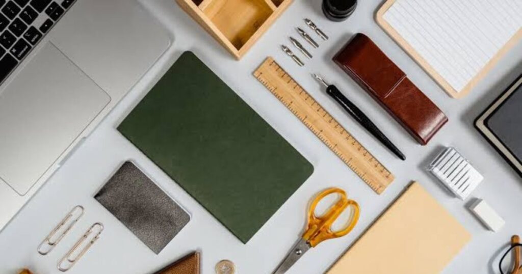10 Alat Tulis Kantor Lengkap dengan Jenis dan Penjelasannya! Doran.id