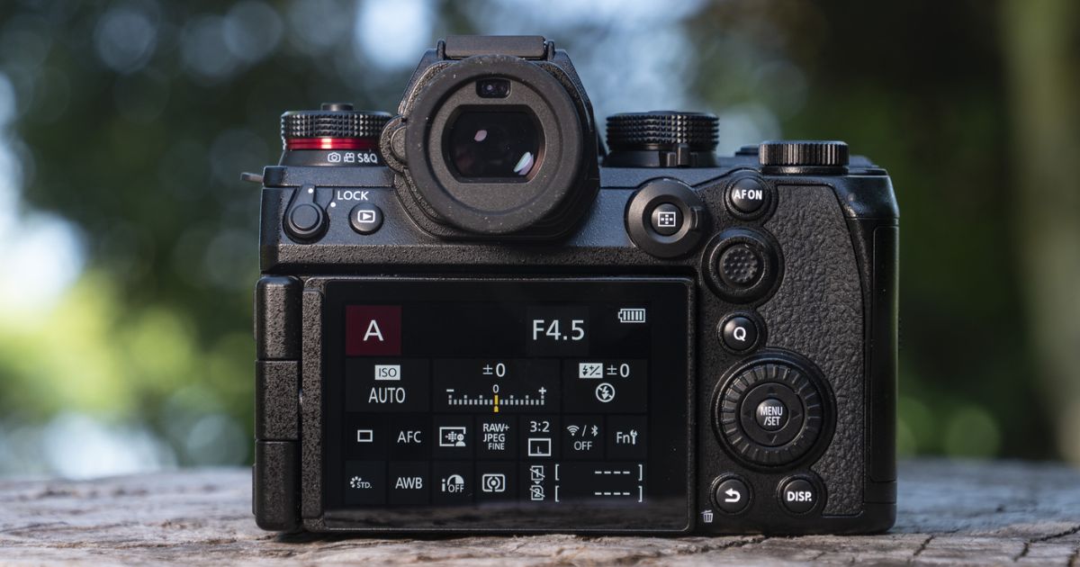 Panasonic Lumix S1 II