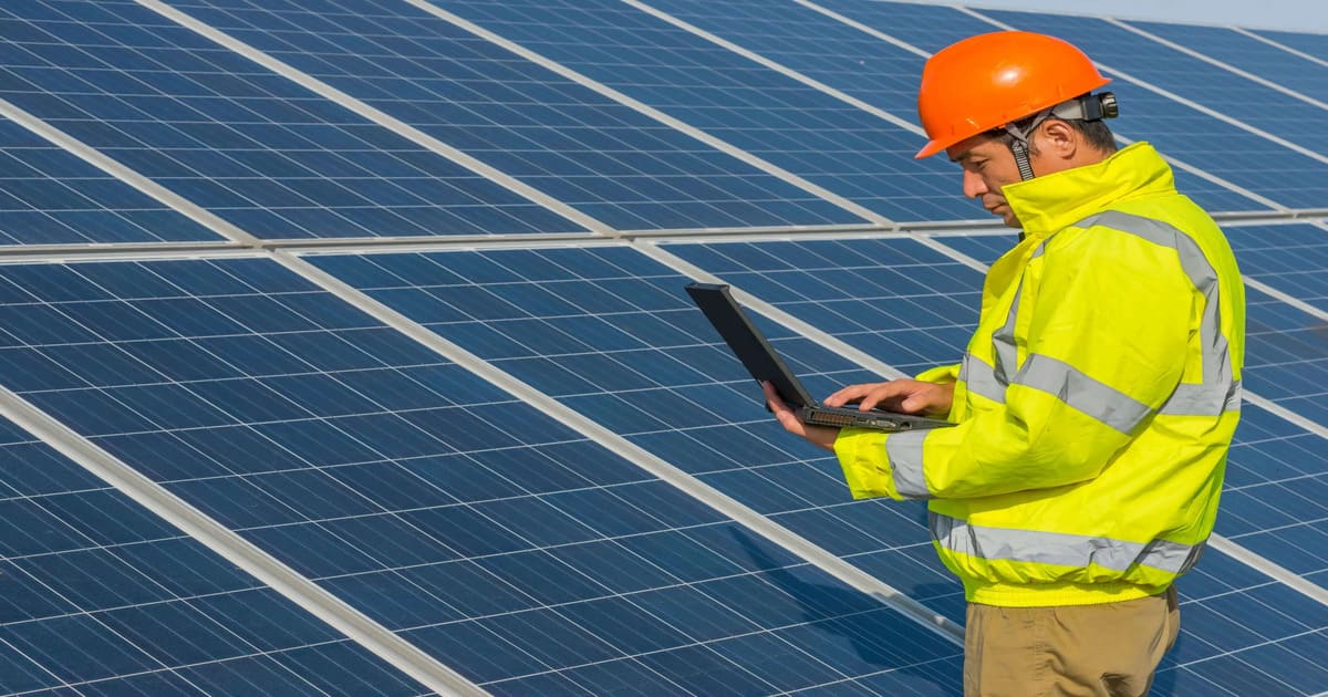 Apa itu Solar Panel Inspection dan Mengapa Penting untuk Aset Bisnis?