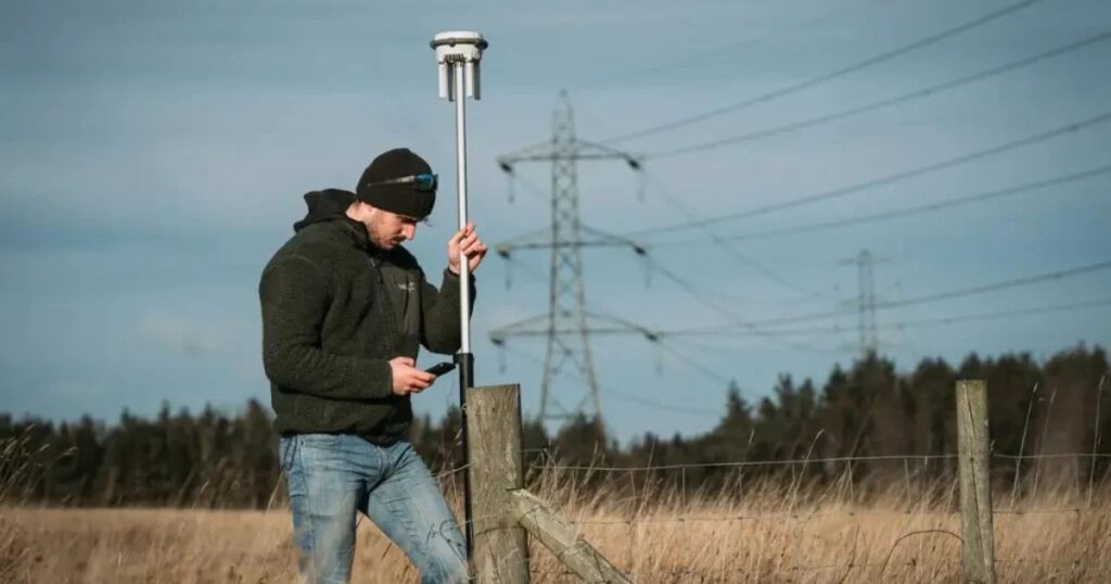 D-RTK 3 Survey Pole and Tripod Kit - Solusi Cerdas untuk Survei