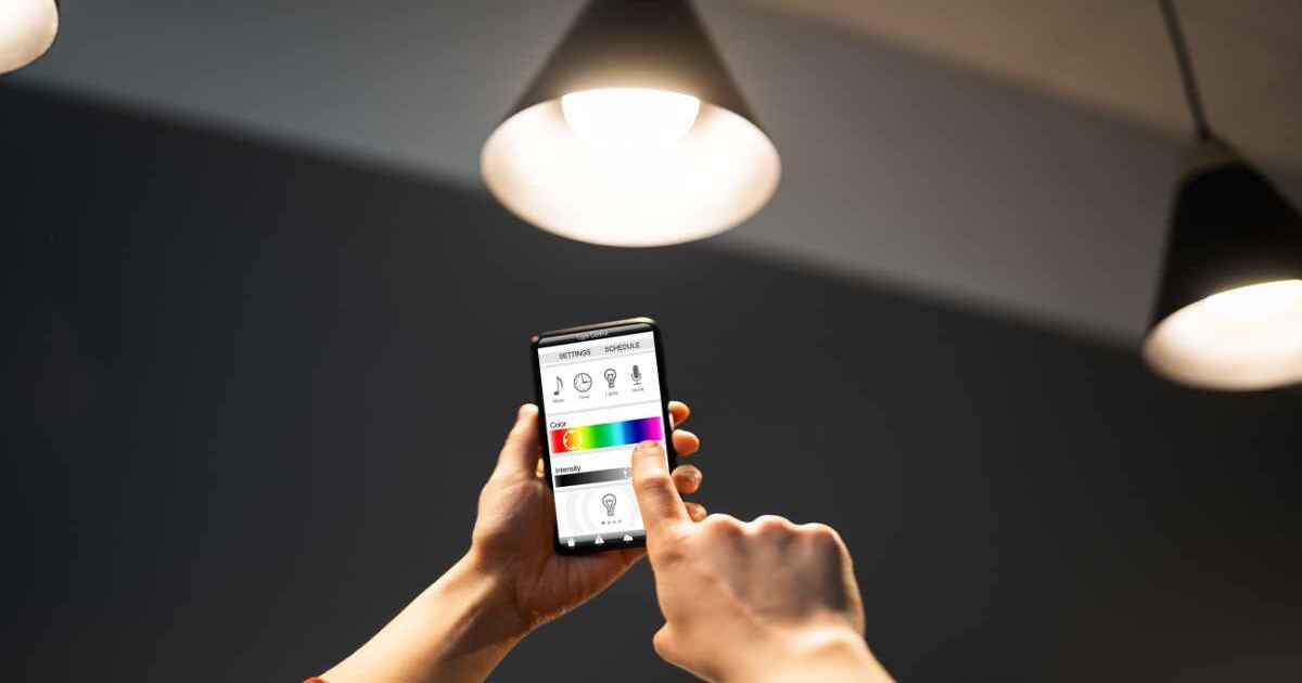 Keuntungan Menggunakan Smart Lamp untuk Lingkungan Kerja: Daya tahan lama
