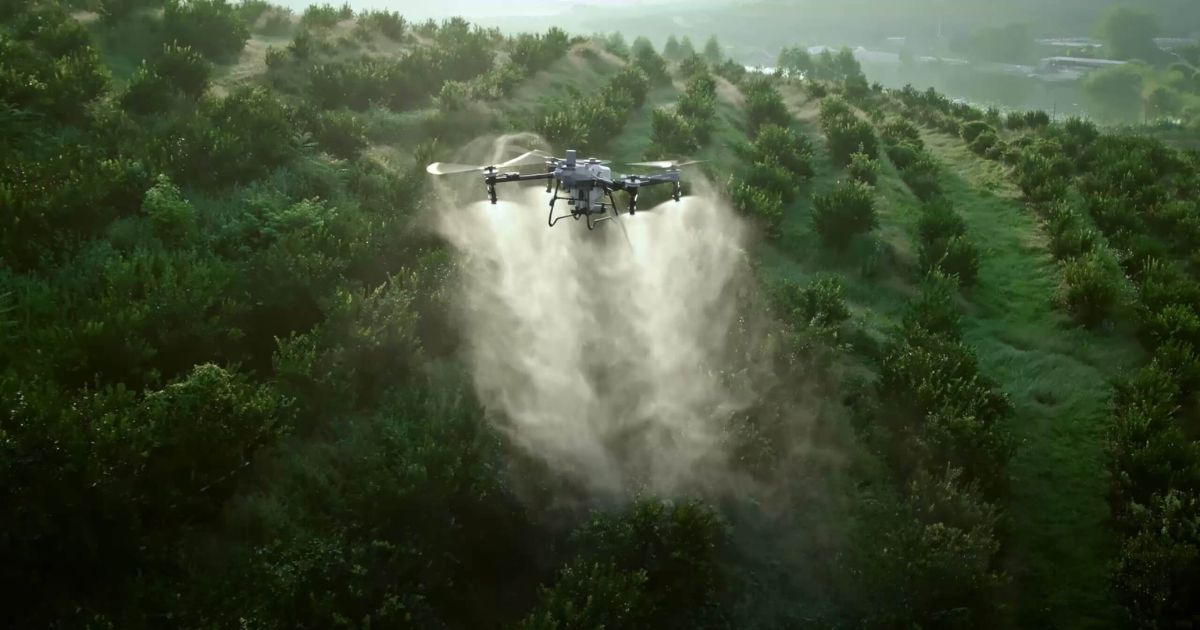 Remote Controller dan Sistem Baterai DJI Agras T70P